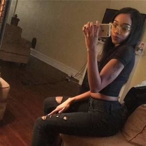 Meet your Posher, Brii